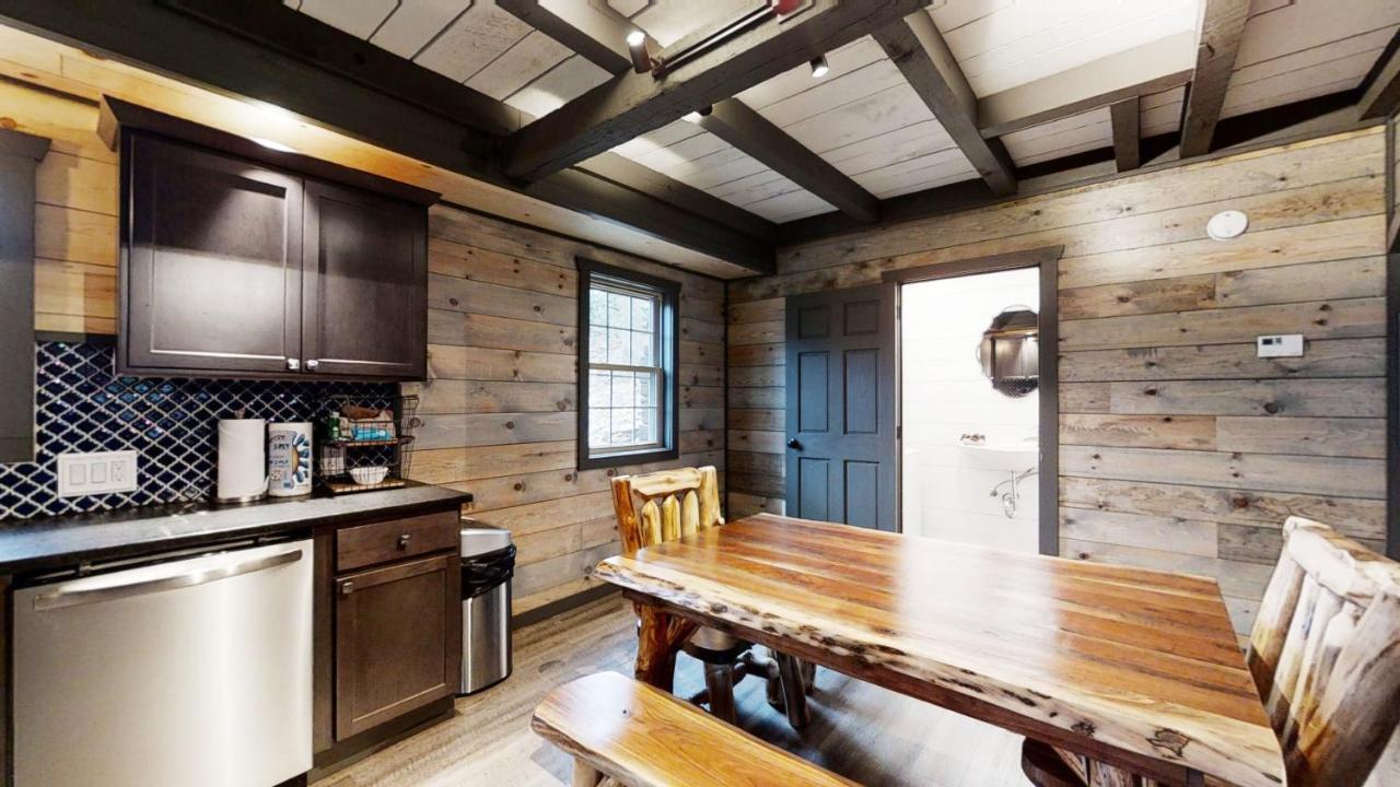 Bigfoots Hideaway Cabin Gatlinburg Ngoại thất bức ảnh