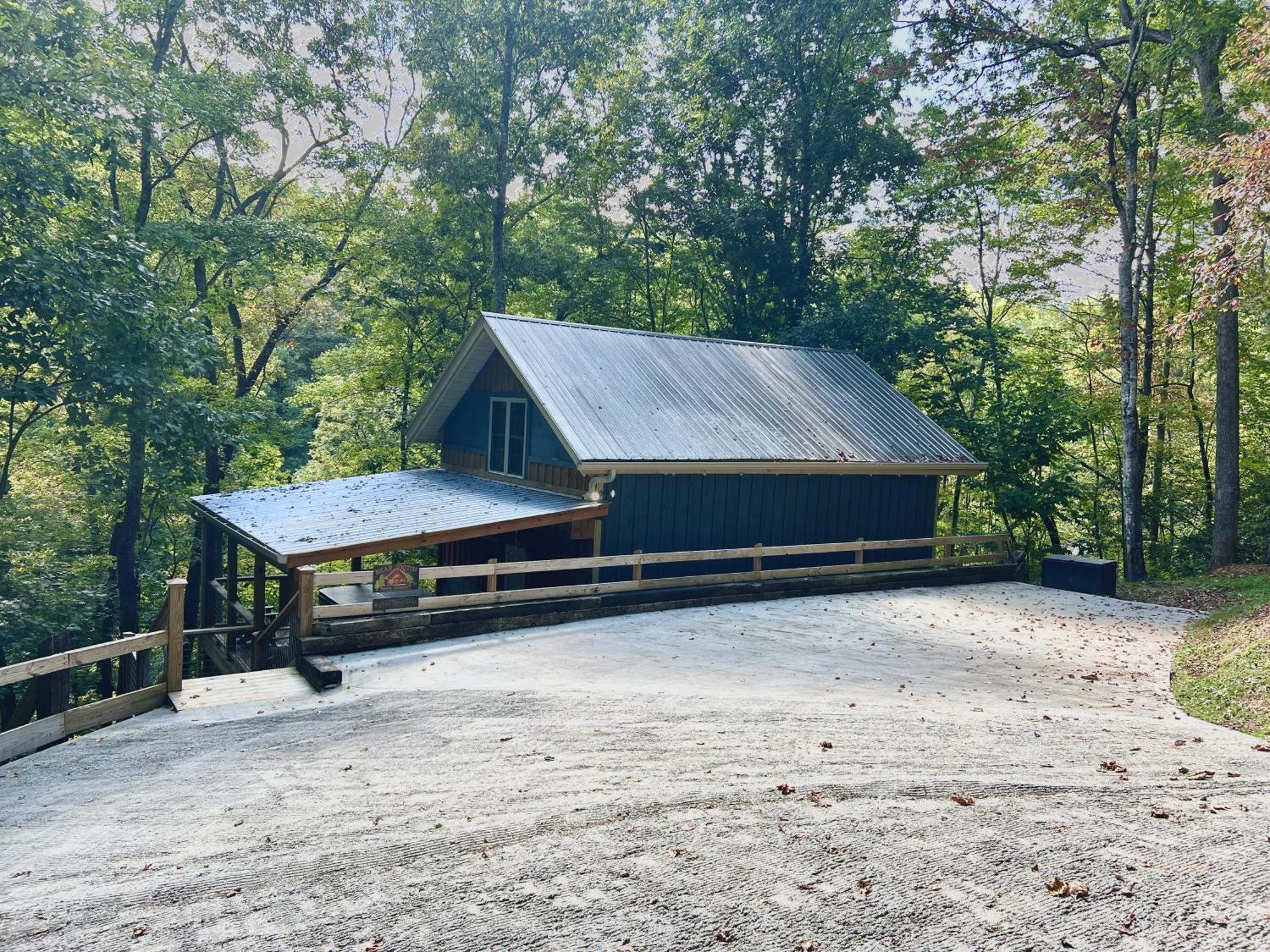 Bigfoots Hideaway Cabin Gatlinburg Ngoại thất bức ảnh